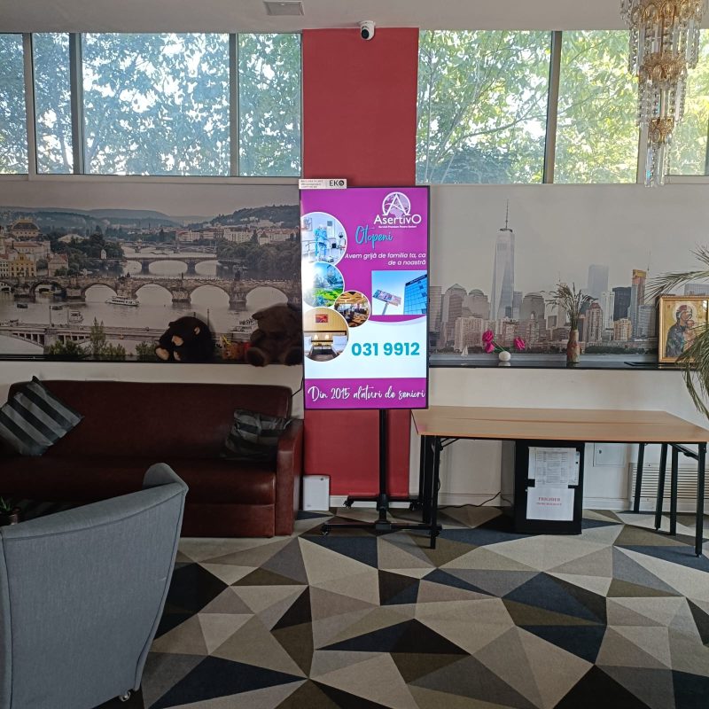 Reteaua Digitala DOOH Indoor - ASERTIVO | Camin de seniori