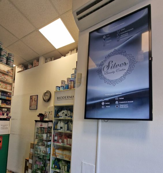 Reteaua Digitala DOOH Indoor - FARMACIILE URGENT