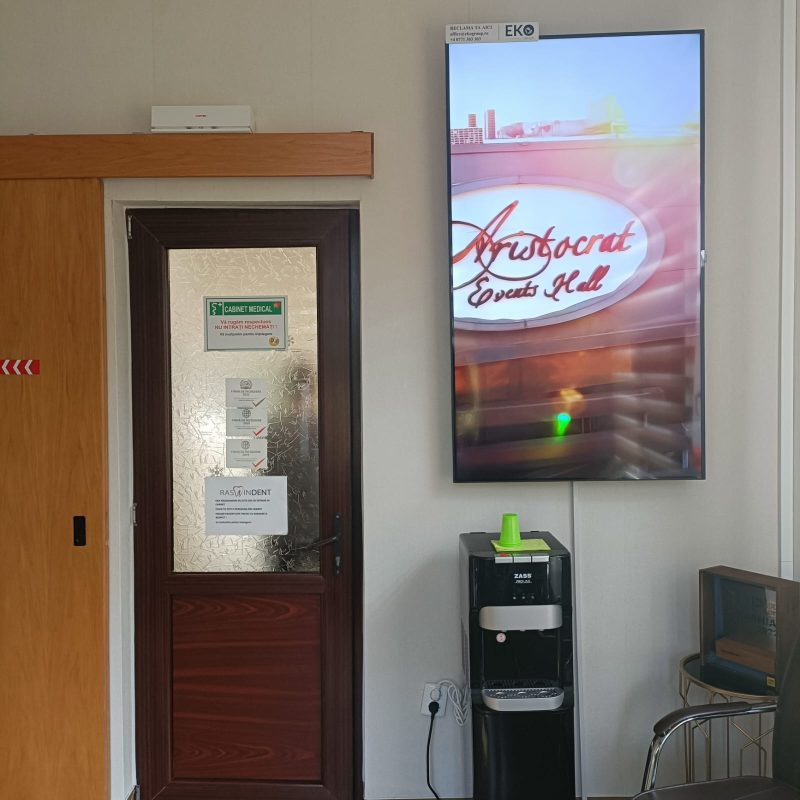 Reteaua Digitala DOOH Indoor - RasminDent | Stomatologie de lux Reteaua Digitala DOOH Indoor - RasminDent | Stomatologie de lux